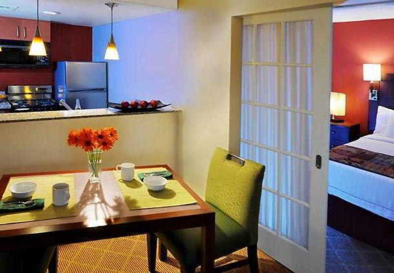 Sonesta Es Suites Dallas Central Expressway Kültér fotó